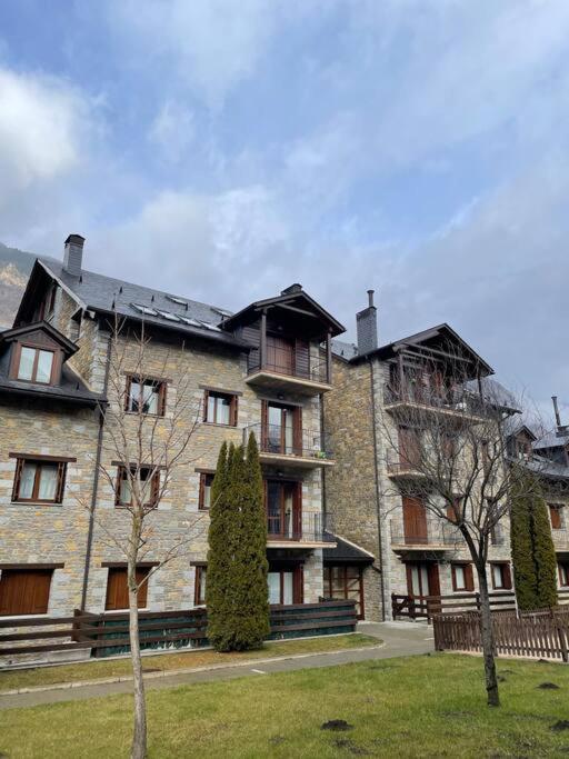 Apartamento Duplex En Benasque Anciles ภายนอก รูปภาพ